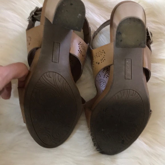 Solesenseability Tan Block heel sandals - Picture 6 of 8